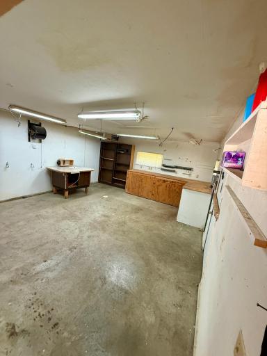 Bonus heated 17x20 workshop