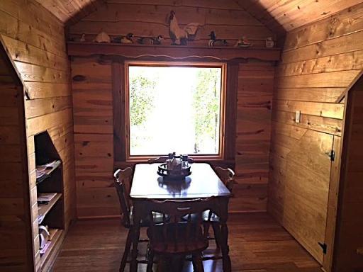 Upper level dining area