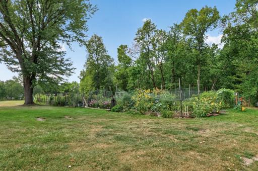 3429 Pilgrim Lane N, Plymouth, MN 55441