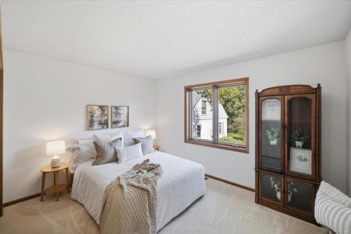 1420 Sylvan Street, Saint Paul, MN 55117
