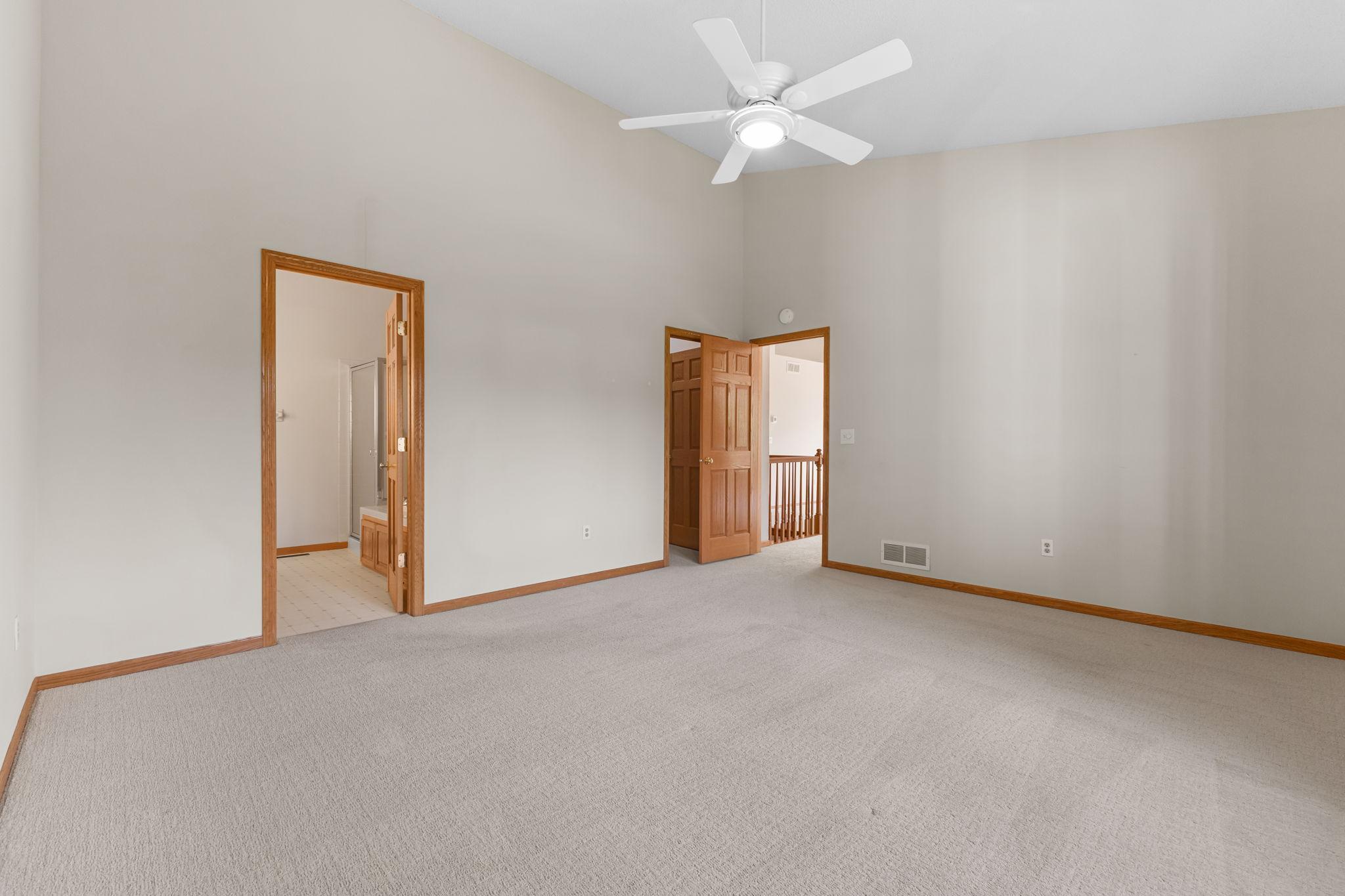 Plenty of space for your preferred bed size and any additional large furniture.