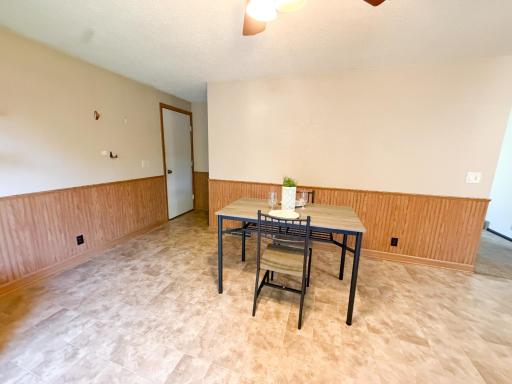 962 Miles Drive, Worthington, MN 56187