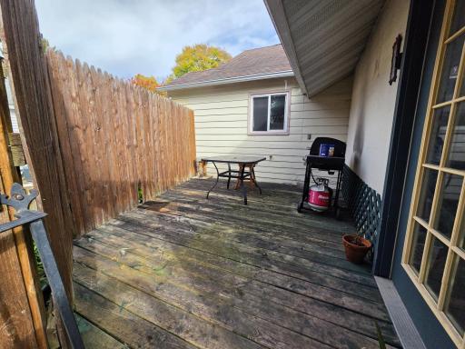 813 Ulstad Avenue, Albert Lea, MN 56007
