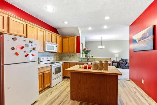 12-web-or-mls-11845-85th-Pl-12.jpg