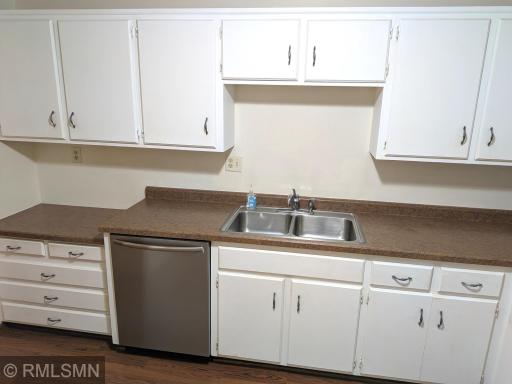 Kitchen1007.jpg