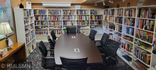 Library 938.jpg