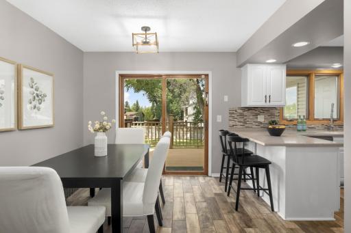 9900 41st Avenue N, Plymouth, MN 55441