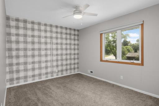 9900 41st Avenue N, Plymouth, MN 55441