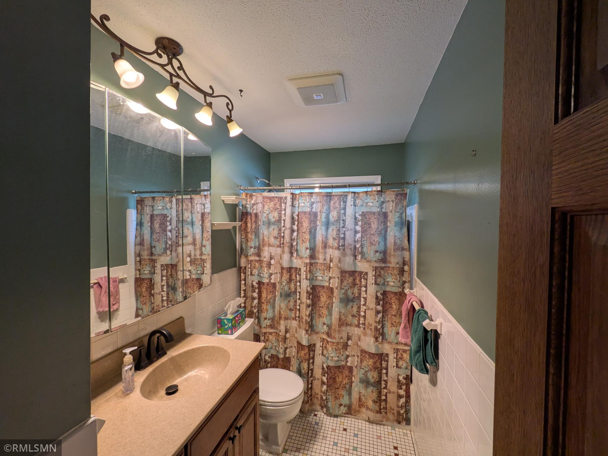 Bath 2.jpg