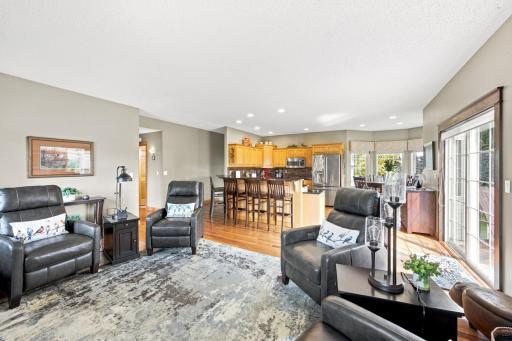 515 Cottonwood Drive, Casselton, ND 58012