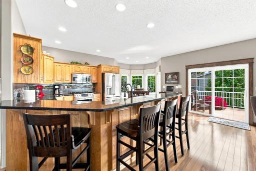 515 Cottonwood Drive, Casselton, ND 58012