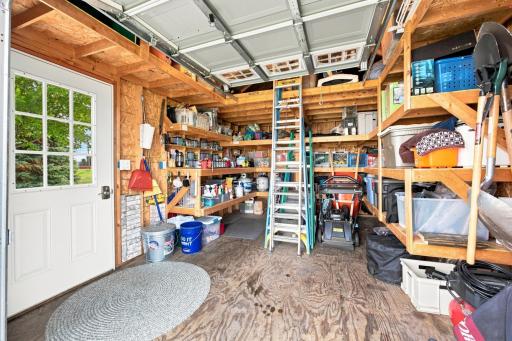 515 Cottonwood Drive, Casselton, ND 58012