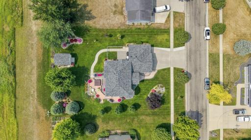 515 Cottonwood Drive, Casselton, ND 58012