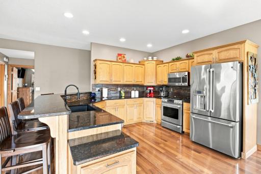 515 Cottonwood Drive, Casselton, ND 58012