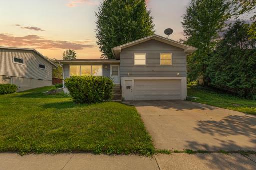 2604 26th Street NW, Rochester, MN 55901