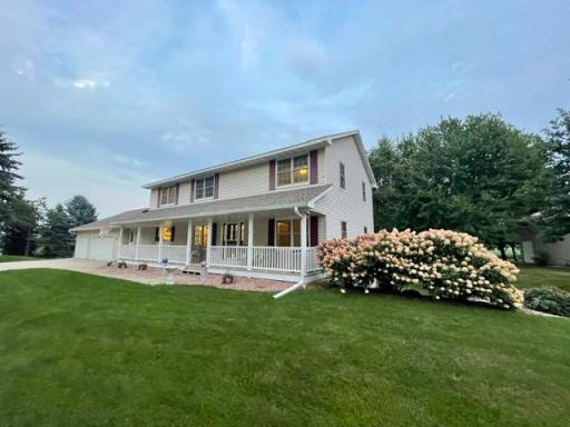 Photo for 4614 215th Street E, Hampton, MN 55031 - listing #7125775 One time Owner, Custom Built 5 bedrooms, 4 bathrooms with over 4200+ finished footage Seamless Steele siding, plus Newer Roof and Windows