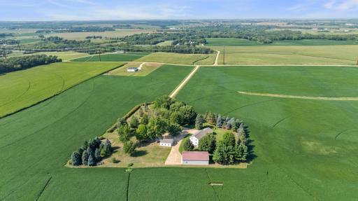 1787136120590_1787102095362dji0692.jpg