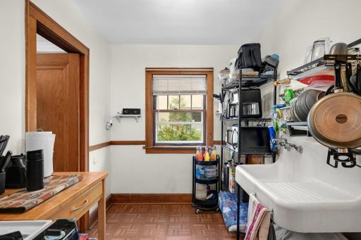 3829 28th Avenue S, Minneapolis, MN 55406