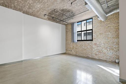 607 Washington Ave N, 309, Minneapolis, MN 55401