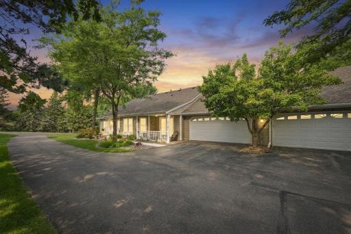 14702 Oak Run Lane, Burnsville, MN 55306