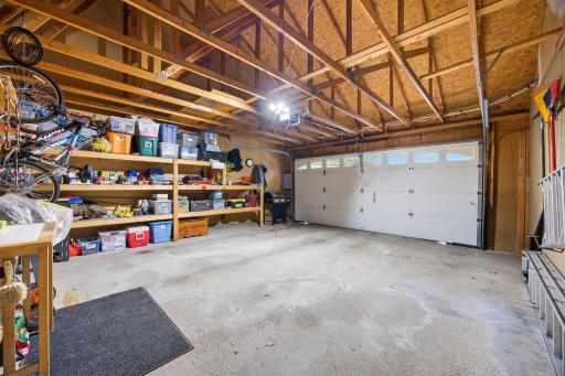 14702 Oak Run Lane, Burnsville, MN 55306