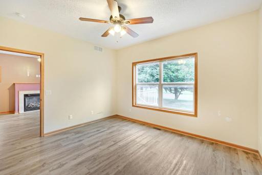 645 Tiffany Ln - Web Quality - 014 - 14 Primary Bedroom.jpg