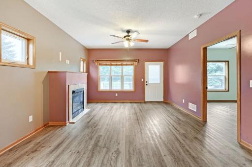 645 Tiffany Ln - Web Quality - 005 - 05 Living Room.jpg