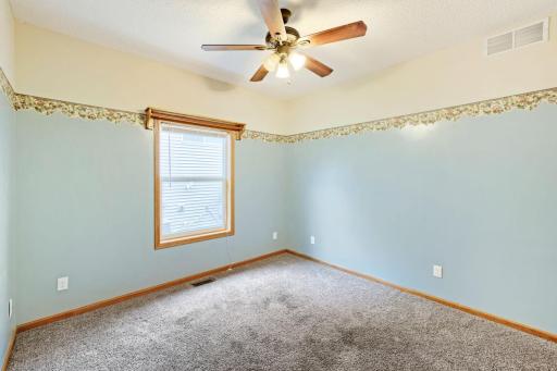 645 Tiffany Ln - Web Quality - 022 - 22 Bedroom.jpg