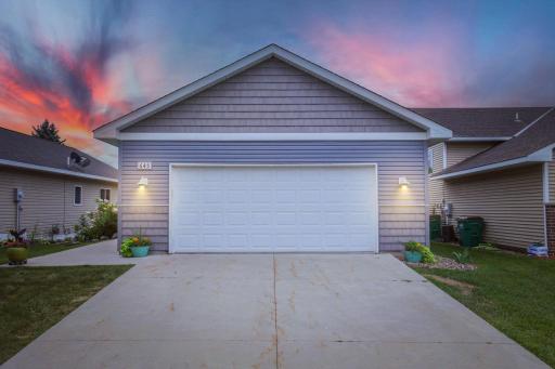 645 Tiffany Ln - Web Quality - 002 - 02 Exterior Front.jpg