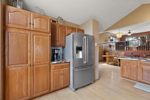 Kitchen with lot's of storage