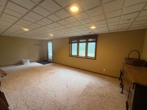 4040 Nathan Lane N, Plymouth, MN 55441
