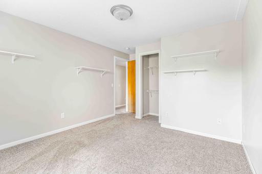 902 76th Avenue S, Fargo, ND 58104