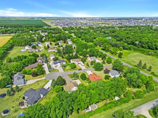 902 76th Avenue S, Fargo, ND 58104