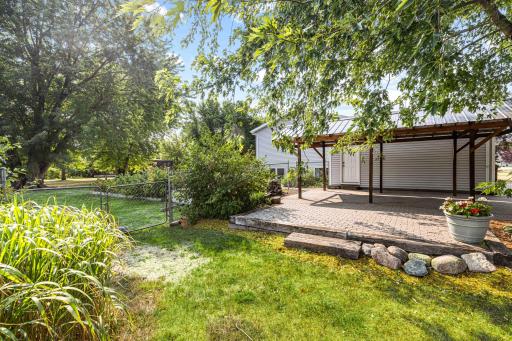 902 76th Avenue S, Fargo, ND 58104