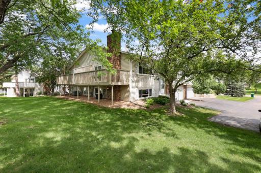 1501 W 140th Street, Burnsville, MN 55337