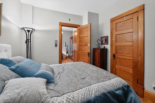 09_6124_4th_Ave_S-Bedroom-1179.jpg
