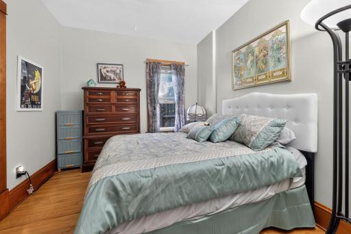 08_6124_4th_Ave_S-Bedroom-1178.jpg