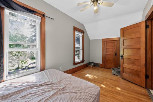 07_6124_4th_Ave_S-Bedroom-1172.jpg