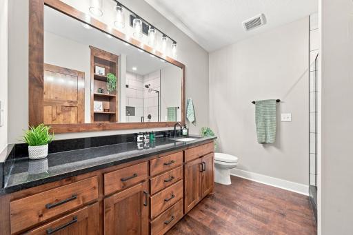 3/4 Bathroom (4) - Bedroom En-suite (5) - Lower Level)