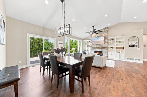 Dining Area - Main Floor