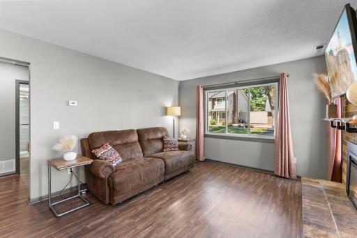 9362 Ranchview Lane N, Maple Grove, MN 55369