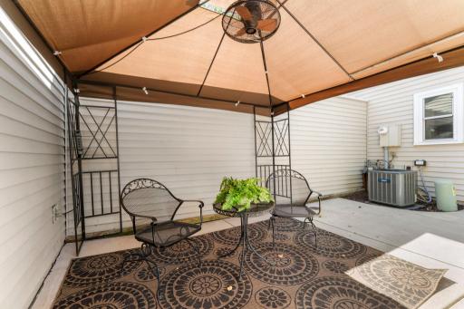 9362 Ranchview Lane N, Maple Grove, MN 55369