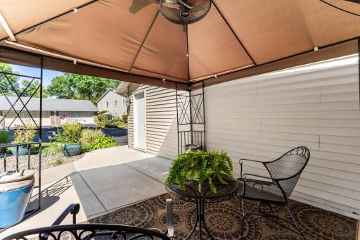 9362 Ranchview Lane N, Maple Grove, MN 55369