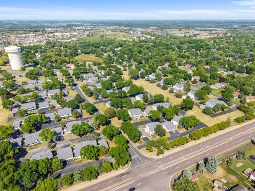 9362 Ranchview Lane N, Maple Grove, MN 55369