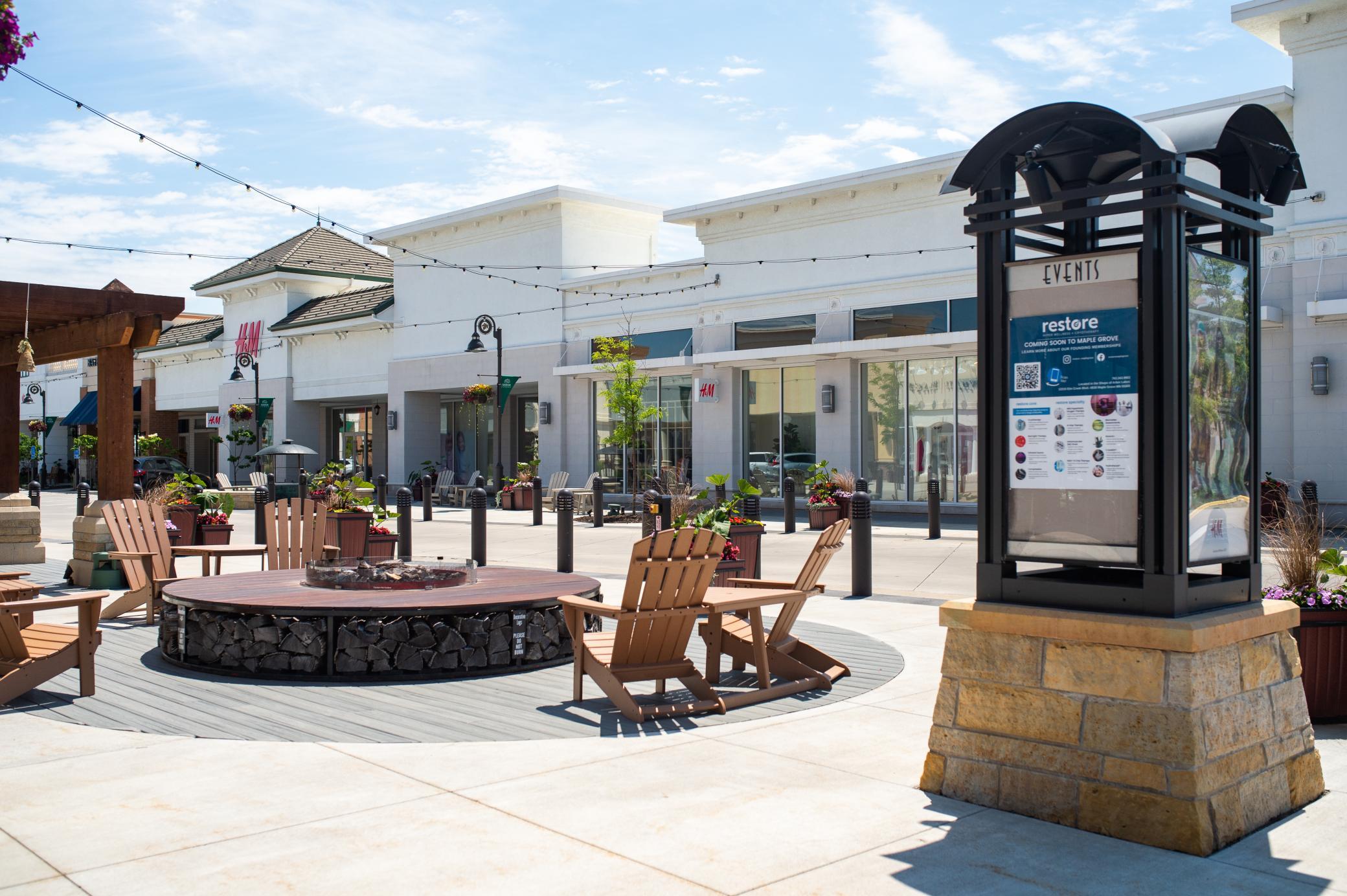 There is plenty of shopping nearby.