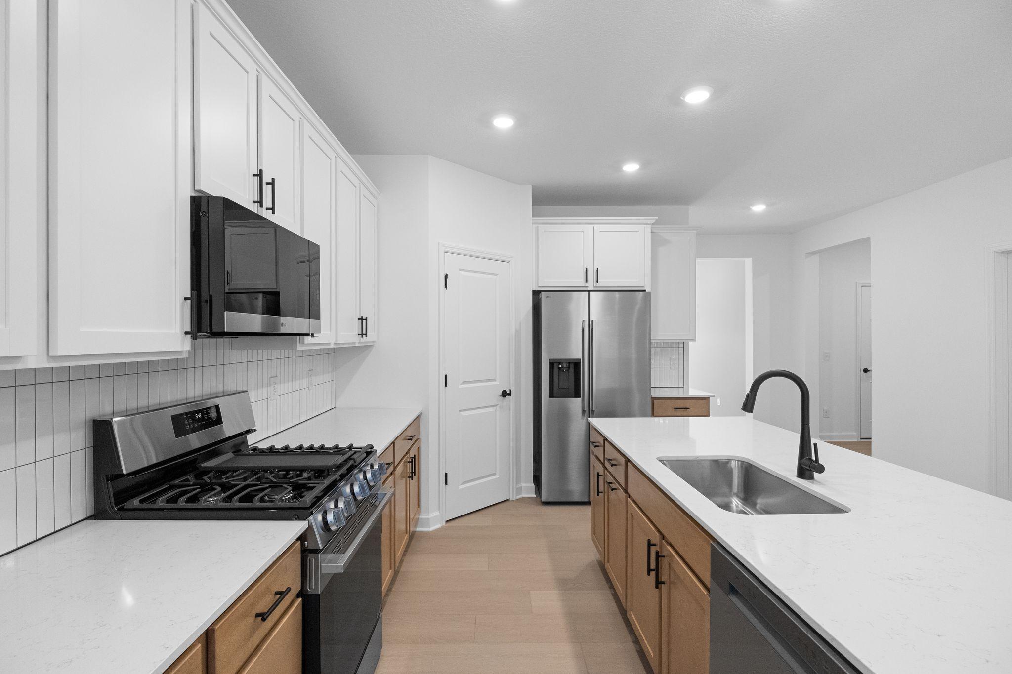 With plenty of storage space, everything is kept both within reach and out of sight at the same time