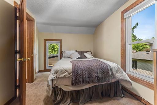 43-web-or-mls-19463 Proctor Rd NW-302.JPG