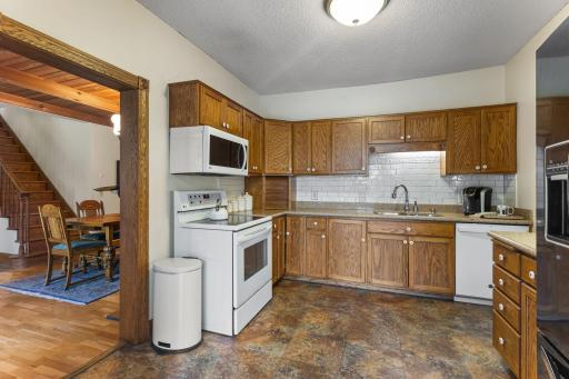 34-web-or-mls-19463 Proctor Rd NW-257.JPG