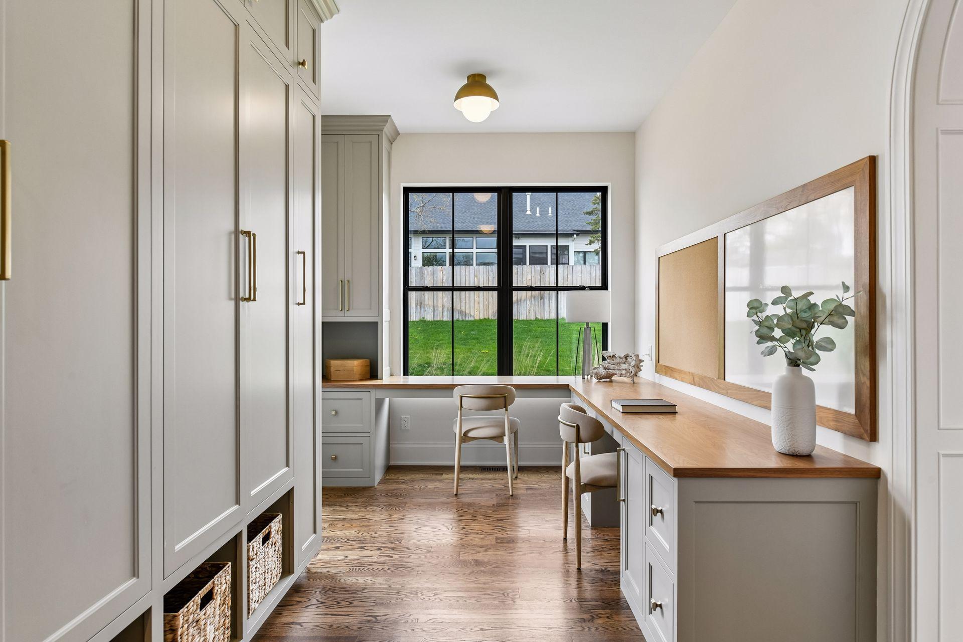 The perfect drop zone for homework, home office or additional storage space