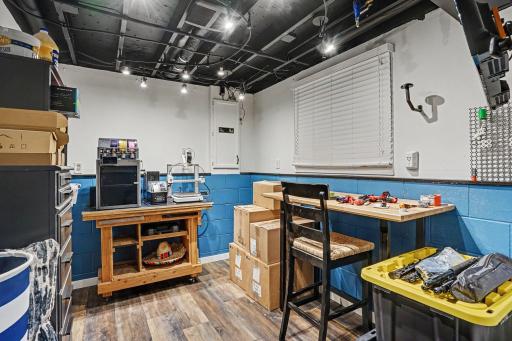 Bonus Room / Office / Storage Room / Craft Room